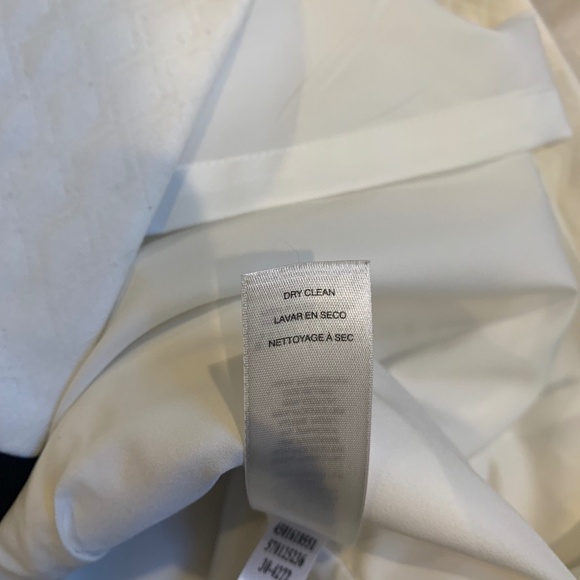 White House Black Market Ivory/Black Lined Skirt sz 4 - Picture 8 of 8